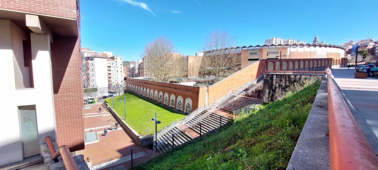 Bilbao Apartment Lasai Con Parking Directo Exteriör bild
